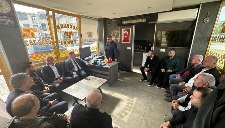 ANAHTAR PARTİ BURSA’DAN TAKSİ ESNAFINA DESTEK: “GÜVENLİ ULAŞIM BİR AYRICALIK DEĞİL, TEMEL BİR HAKTIR”