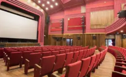 BURSA DOSTLUK KÜLTÜR VE SANAT DERNEĞİ’NDEN TİYATRO ATAĞI: HB EKSPRES TİYATRO SAHNESİ AÇILIYOR